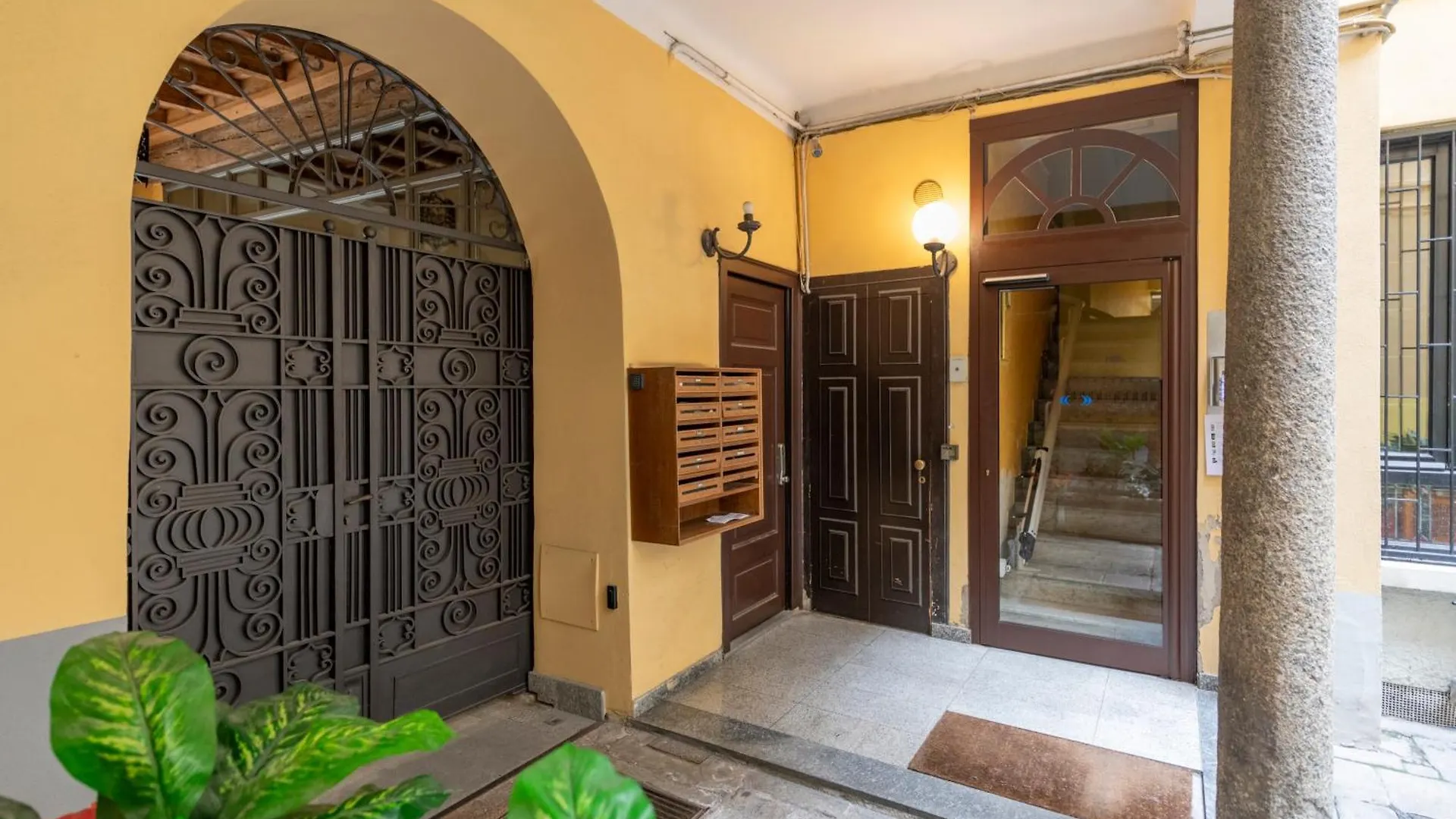 Apartment Pontaccio, 4 - Vivere In Brera, Con Ampio Terrazzo Milan Italy